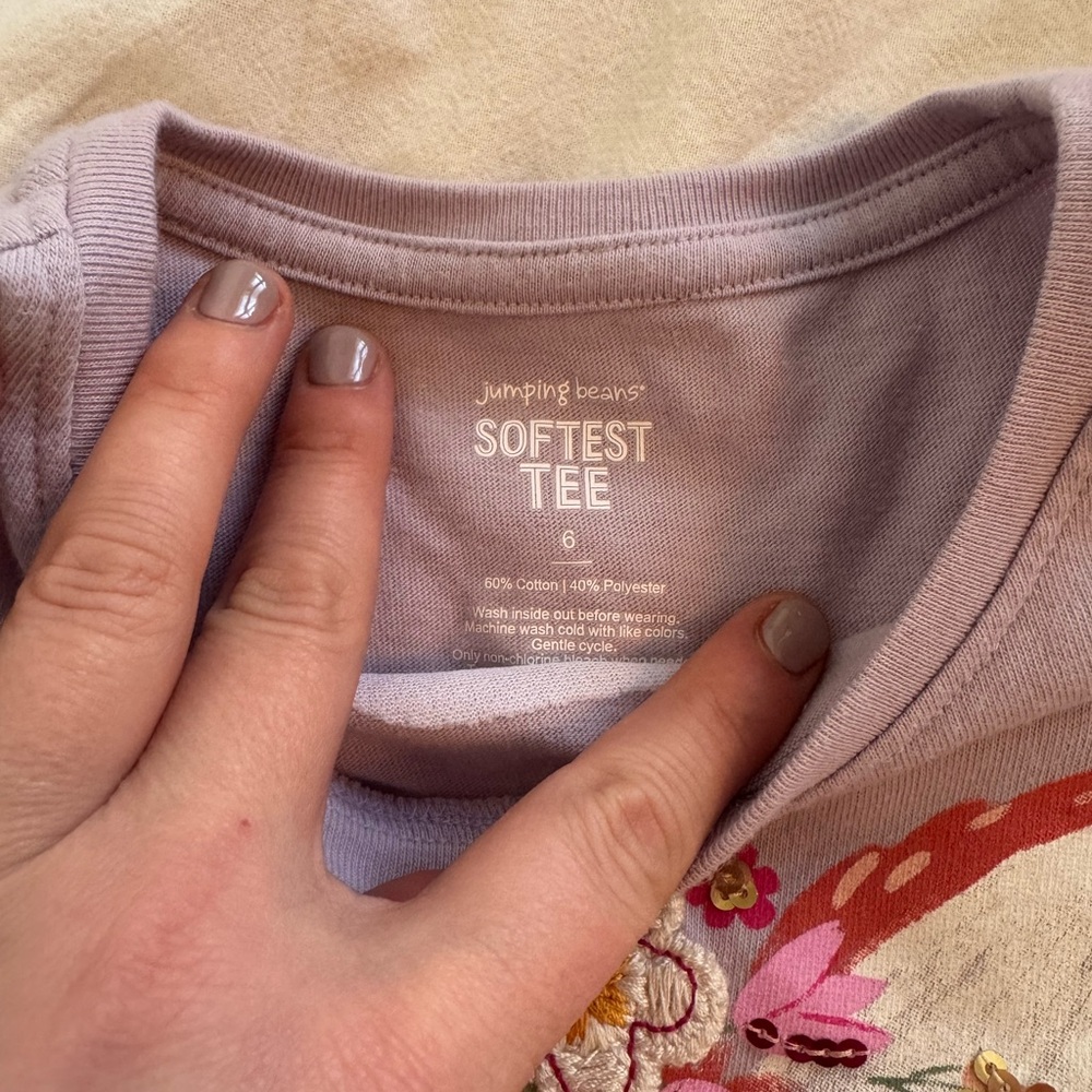 Girl’s long sleeved tshirt